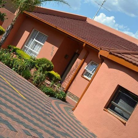 Legae La Tshepo Bed & Breakfast Mogwase Exterior photo